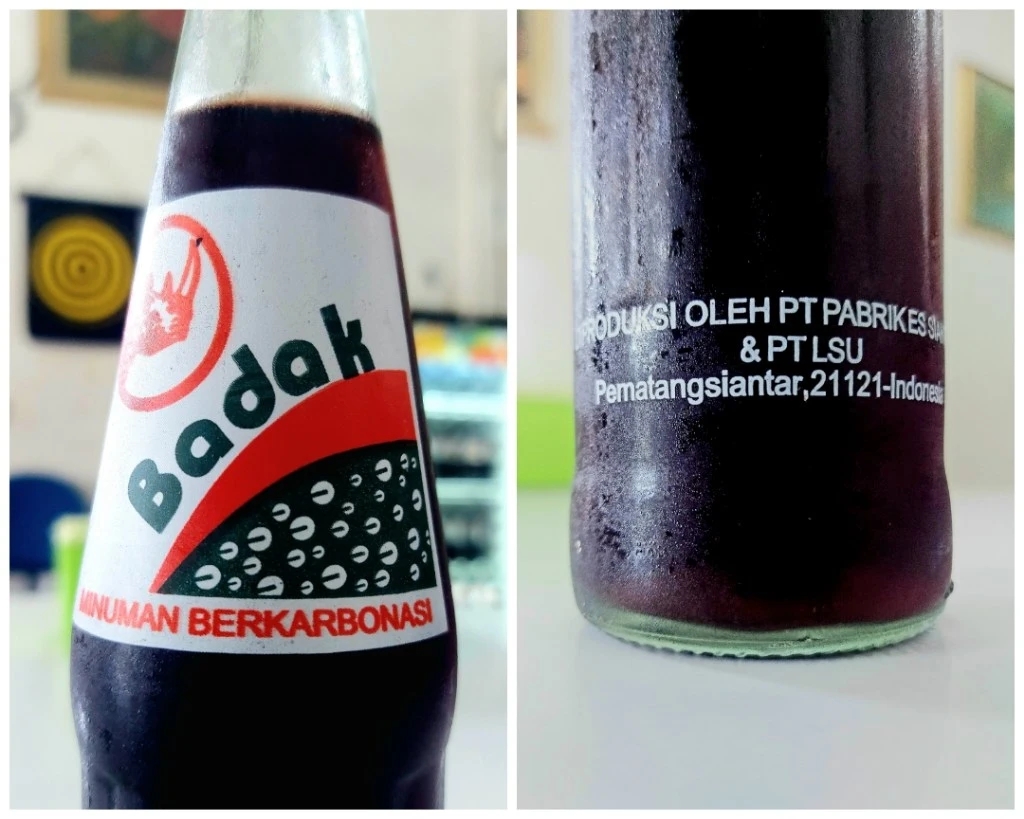 Limun cap Badak, minuman orang Batak, di kedai BPK Tabona, Pondokmelati 