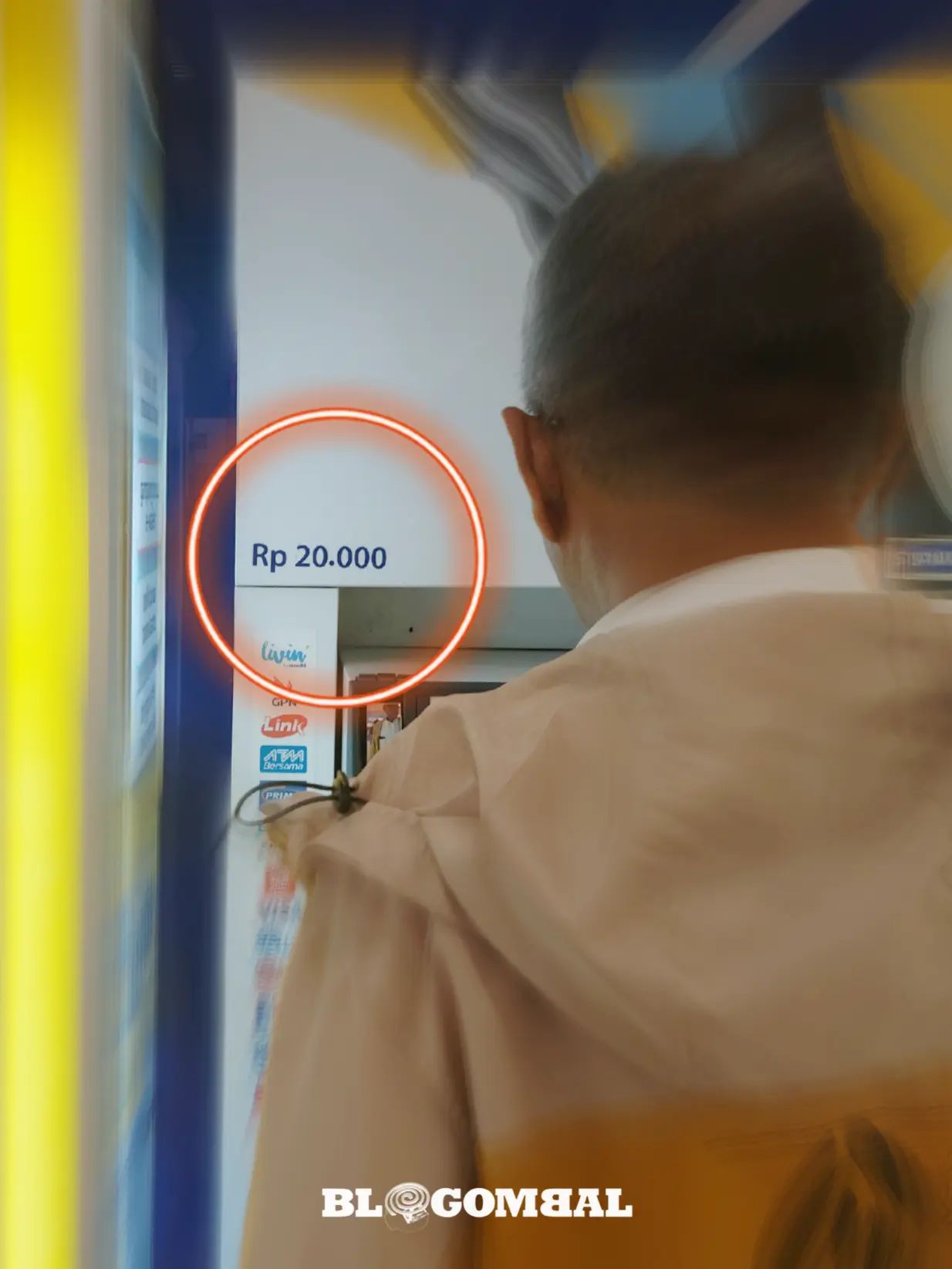 ATM berisi pecahan Rp20.000-an di pusat bisnis Jakarta