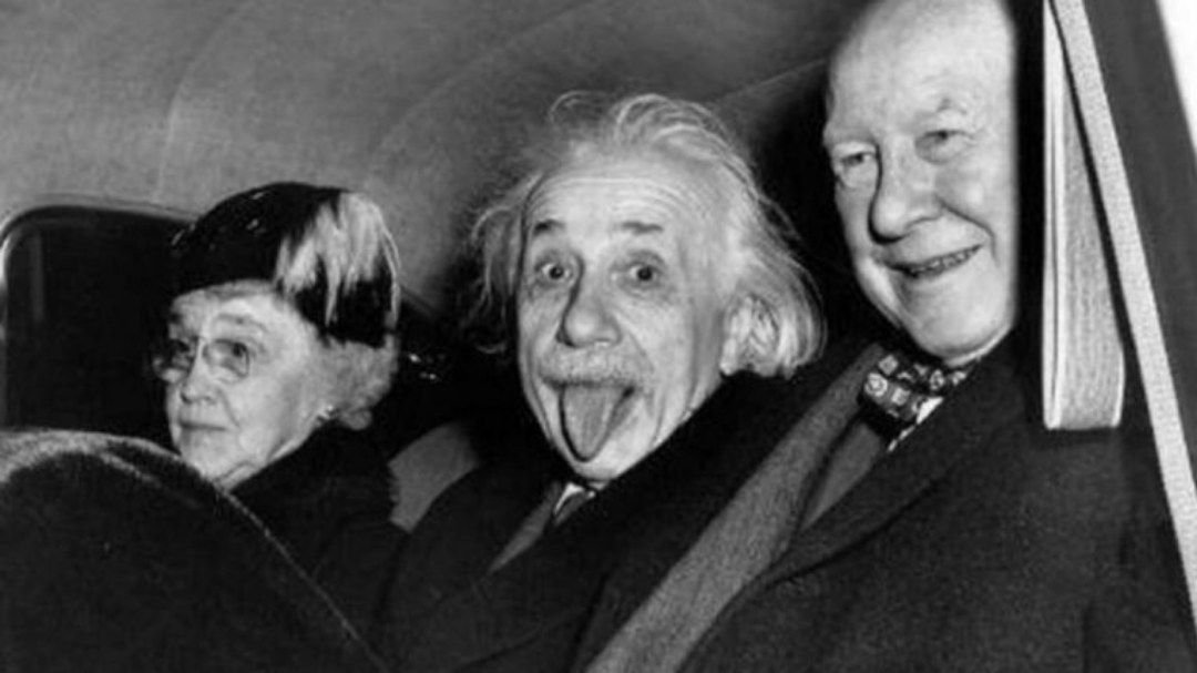 Riwayat Albert Einstein melet 